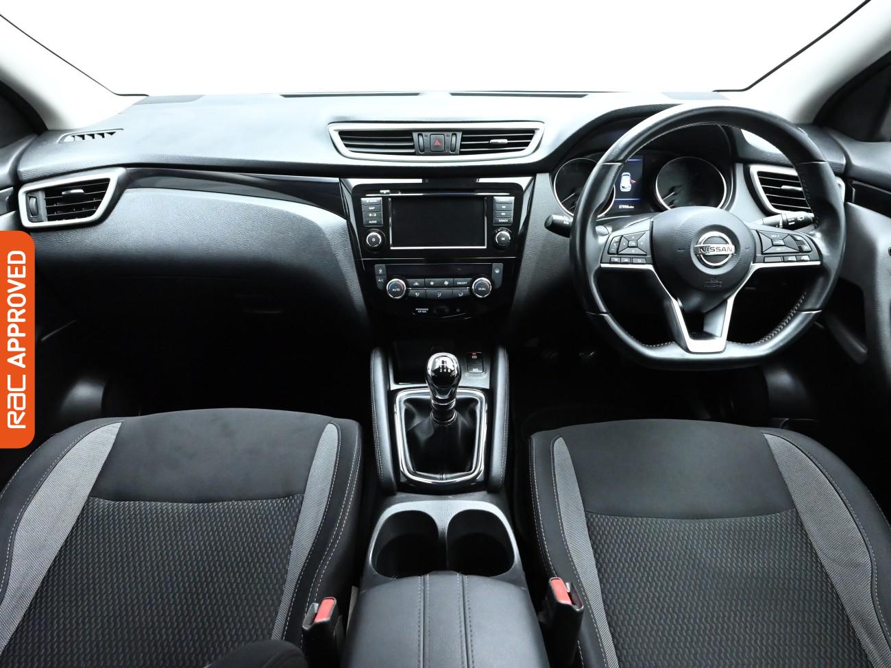 Used Nissan Qashqai 2019 for sale - 76405915: Photo 2