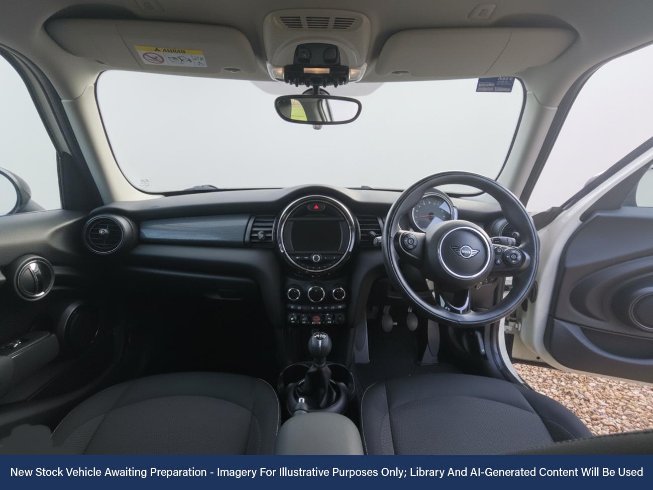 Used MINI Hatch 2019 for sale - 76391052: Photo 6