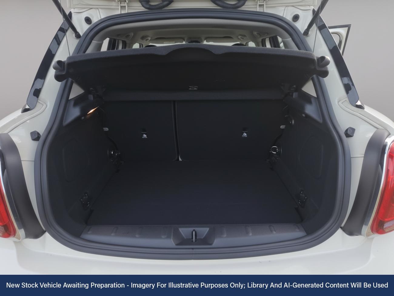 Used MINI Hatch 2019 for sale - 76391052: Photo 7