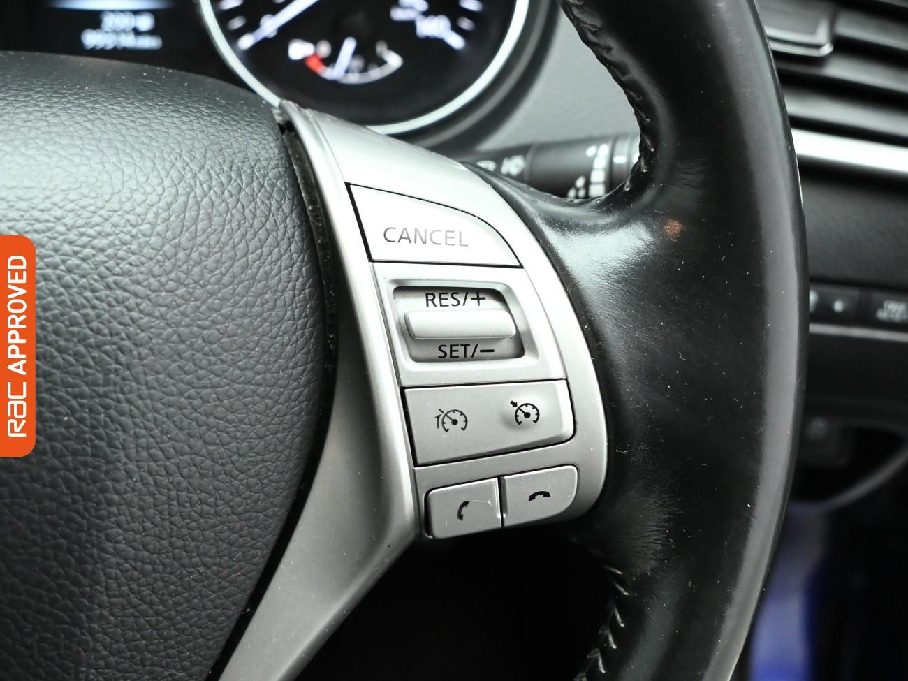 Used Nissan Qashqai 2015 for sale - 77165853: Photo 21