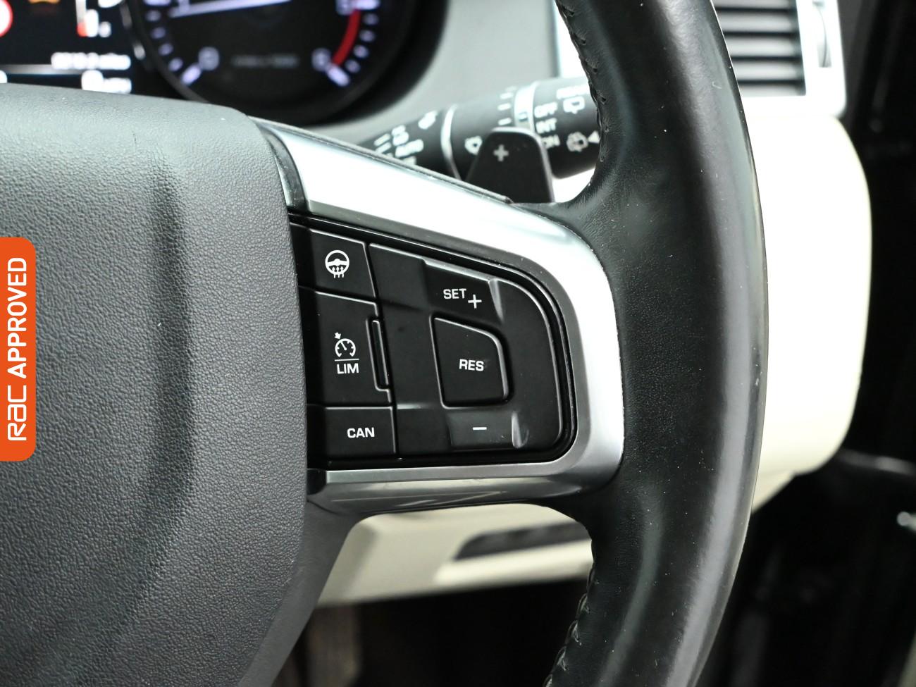 Used Land Rover Discovery Sport 2016 for sale - 76412747: Photo 24