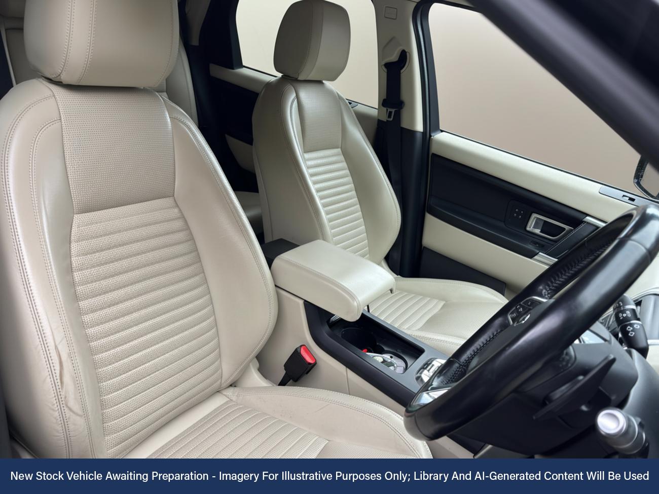 Used Land Rover Discovery Sport 2016 for sale - 76412747: Photo 3