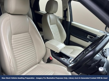 Used Land Rover Discovery Sport 2016 for sale - 76412747: Photo