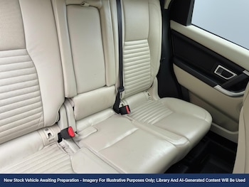 Used Land Rover Discovery Sport 2016 for sale - 76412747: Photo