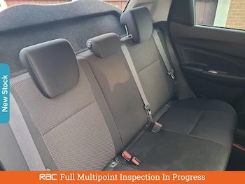 Used Suzuki Swift 2018 for sale - 76206975: Photo 4