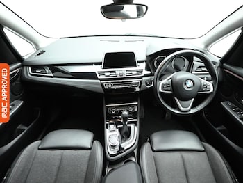 Used BMW 2 Series 2019 for sale - 76980120: Photo