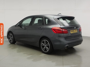 Used BMW 2 Series 2019 for sale - 76980120: Photo