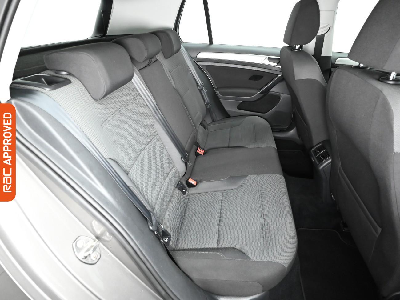 Used Volkswagen Golf 2014 for sale - 77764469: Photo 12