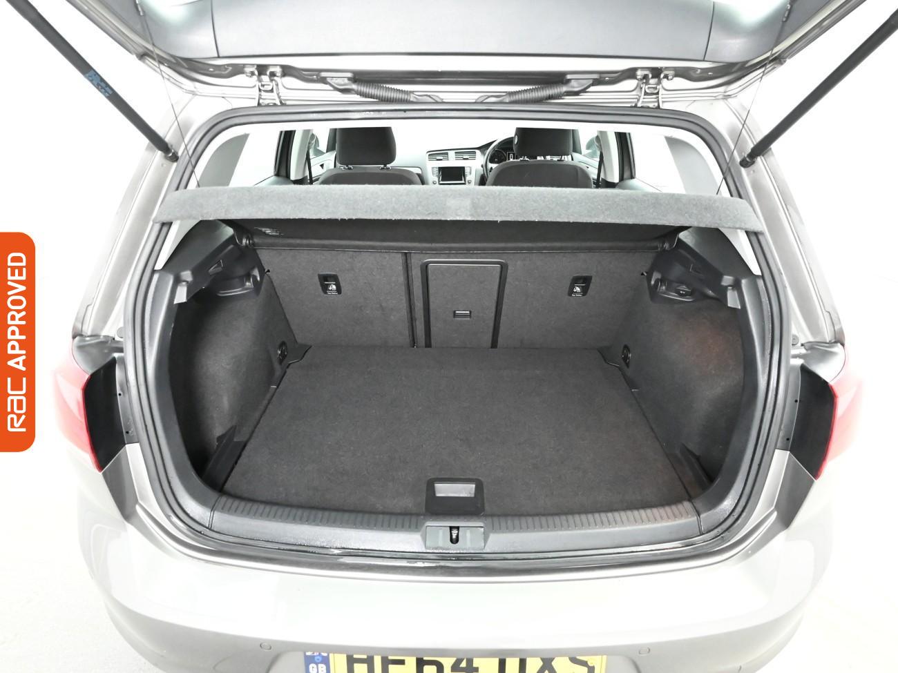 Used Volkswagen Golf 2014 for sale - 77764469: Photo 22