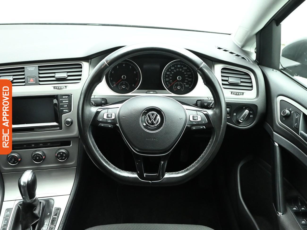 Used Volkswagen Golf 2014 for sale - 77764469: Photo 9