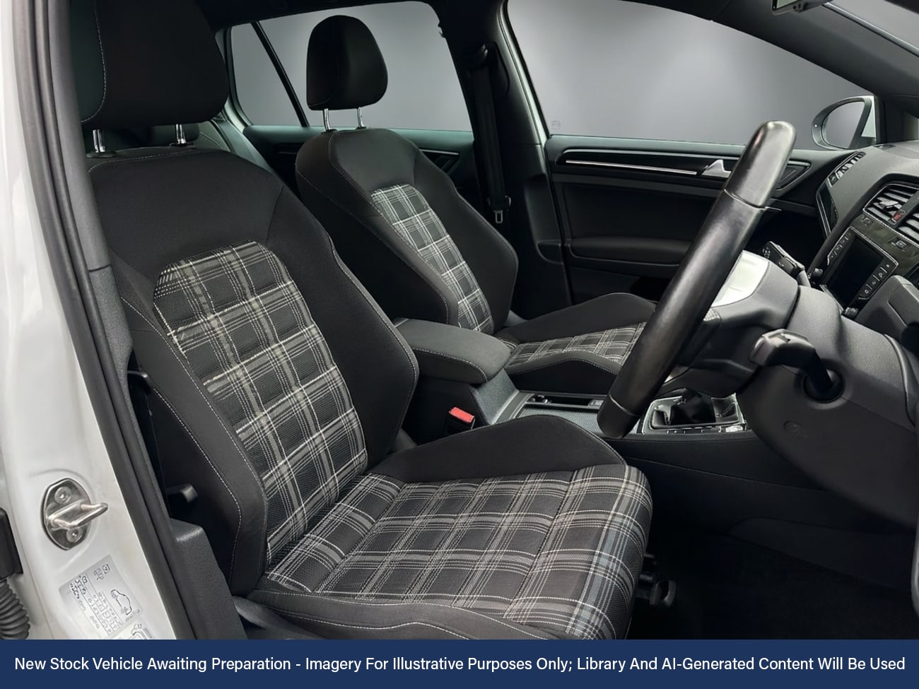 Used Volkswagen Golf 2016 for sale - 77791785: Photo 3