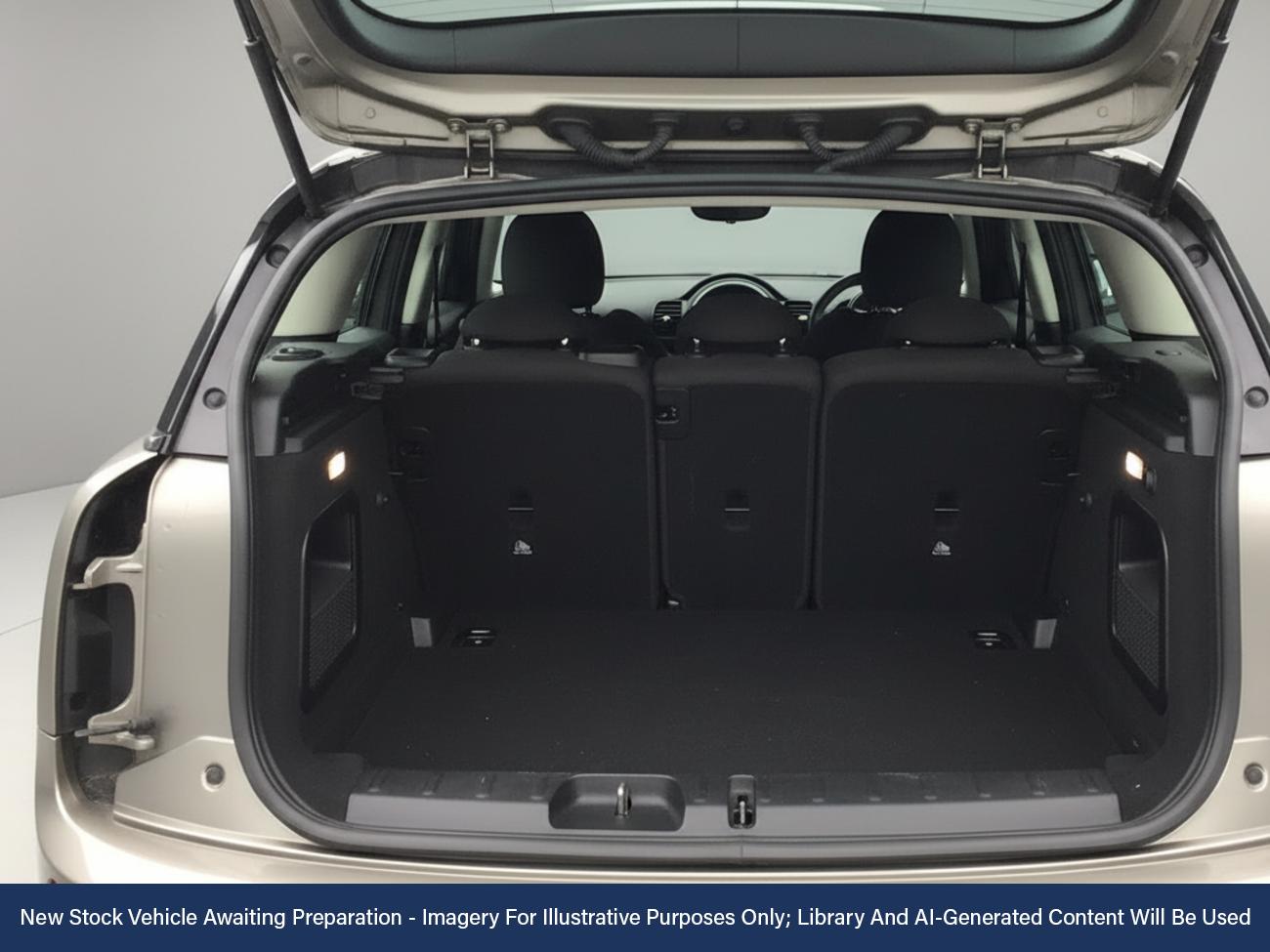 Used MINI Clubman 2016 for sale - 76540993: Photo 6