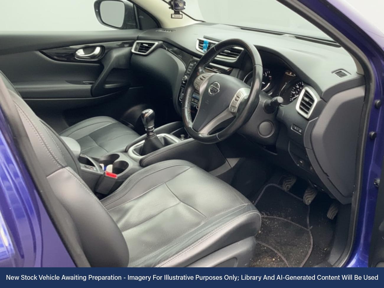 Used Nissan Qashqai 2015 for sale - 76746293: Photo 3