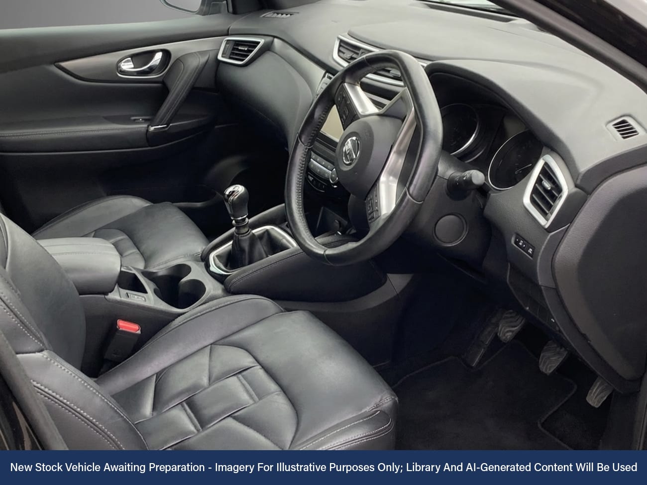 Used Nissan Qashqai 2017 for sale - 77996522: Photo 3