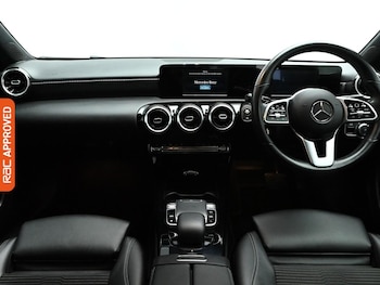 Used Mercedes-Benz A-Class 2018 for sale - 76782921: Photo