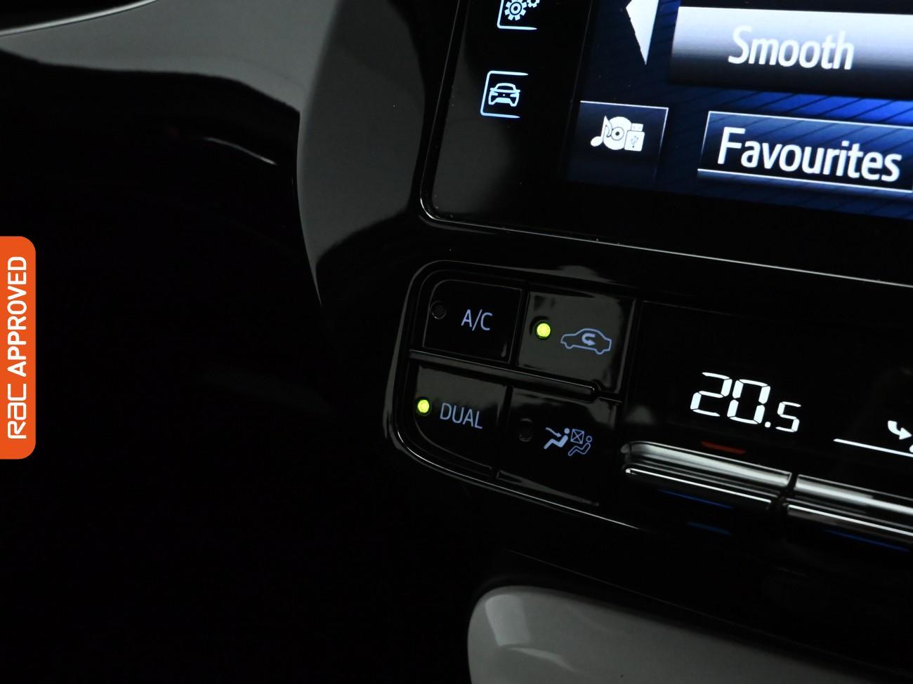 Used Toyota Prius 2018 for sale - 77348283: Photo 18