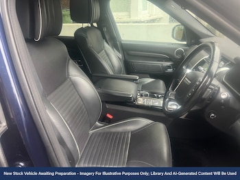 Used Land Rover Discovery 2018 for sale - 76445555: Photo