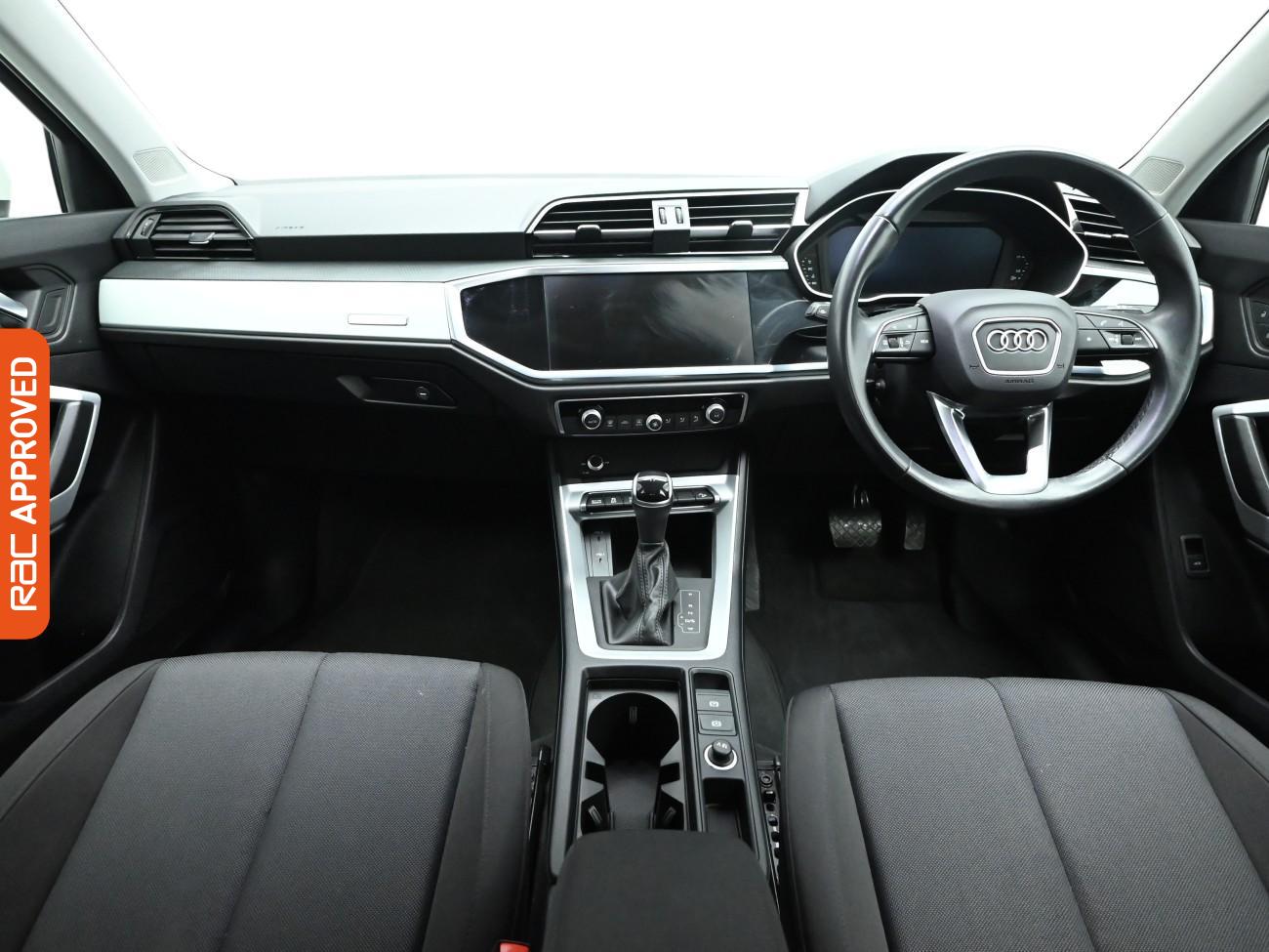 Used Audi Q3 2022 for sale - 76697489: Photo 2