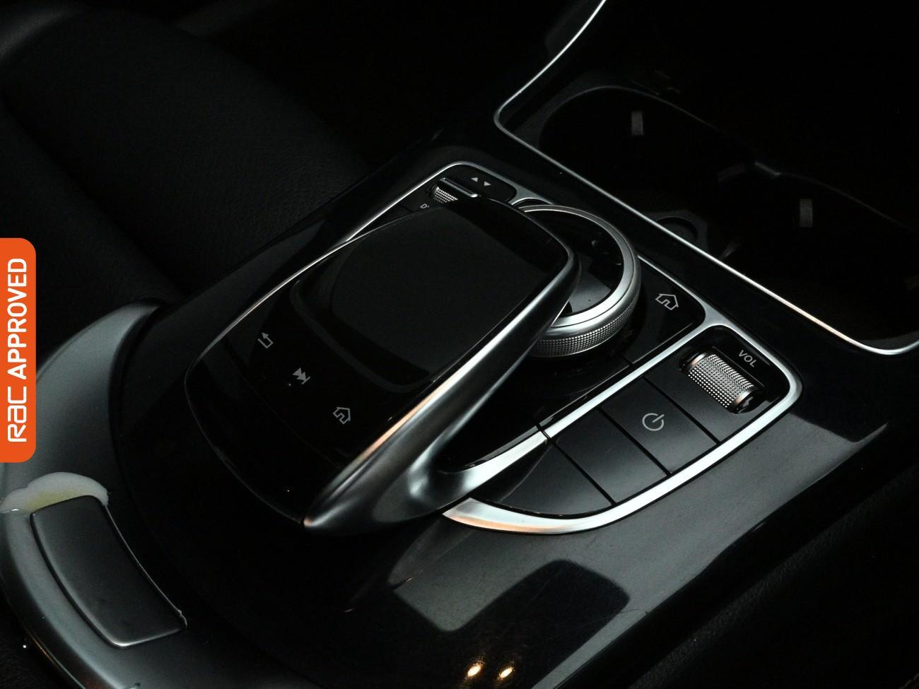 Used Mercedes-Benz C Class 2019 for sale - 77929069: Photo 18