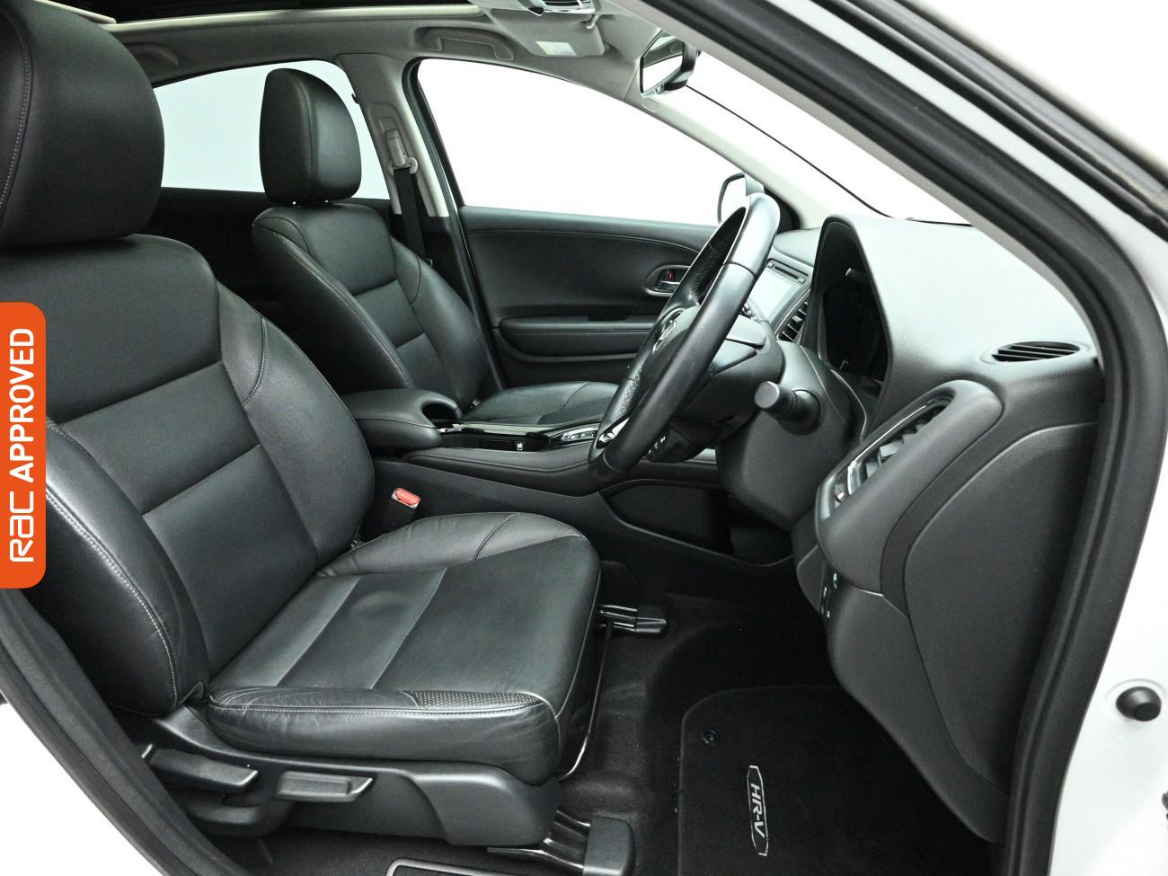 Used Honda HR-V 2018 for sale - 77831300: Photo 12