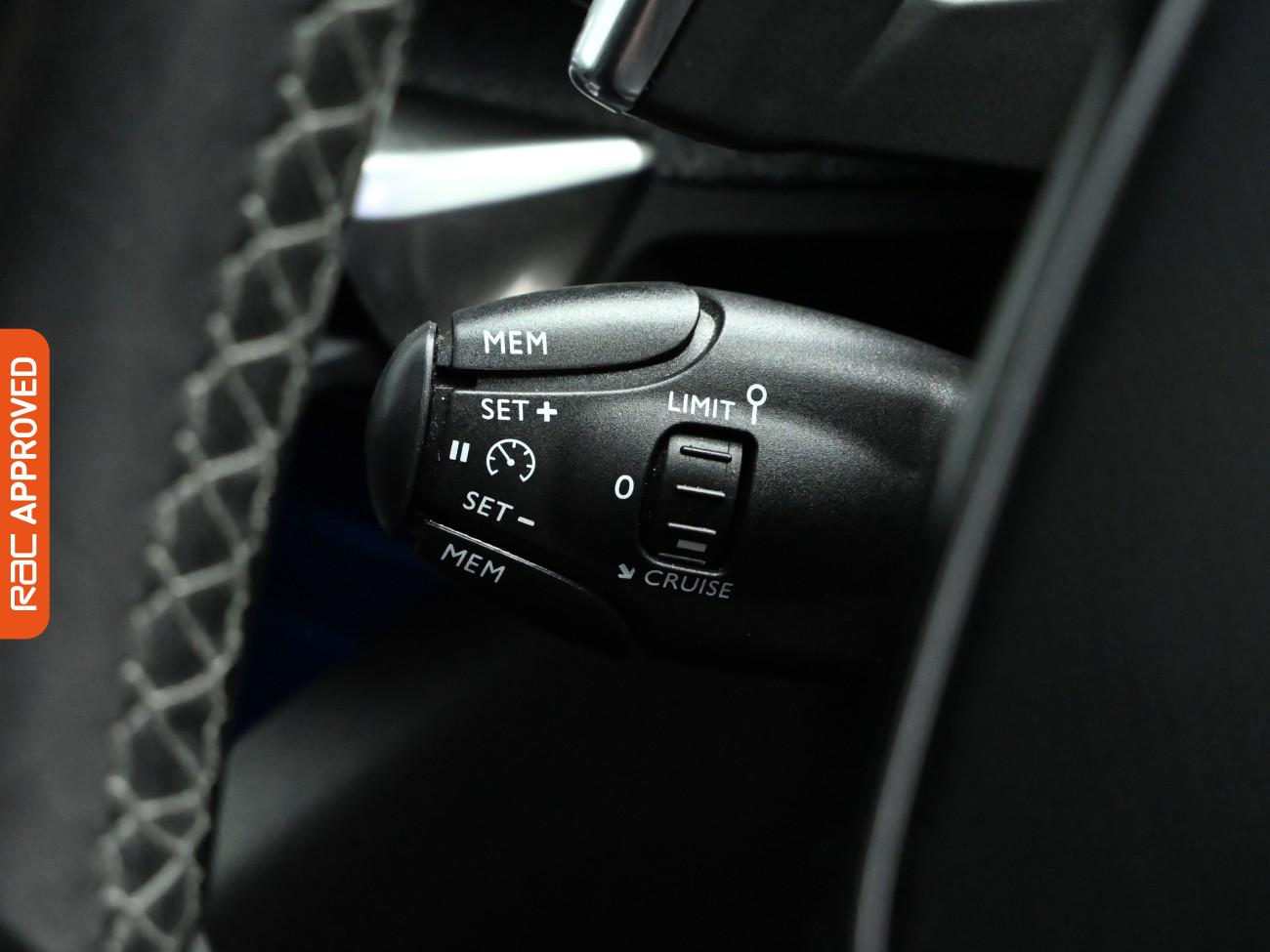 Used Peugeot 3008 2018 for sale - 77703432: Photo 21