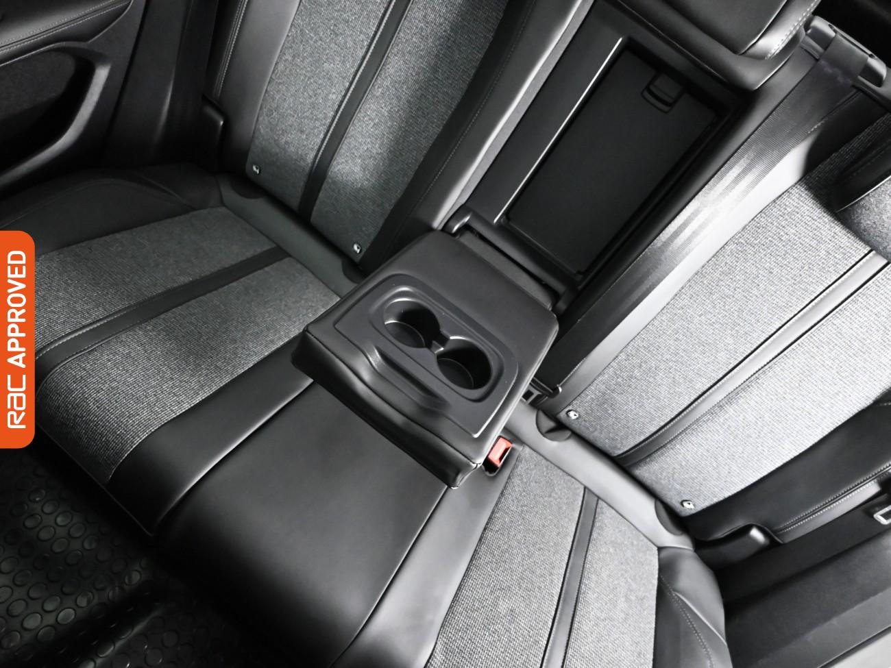 Used Peugeot 3008 2018 for sale - 77703432: Photo 27