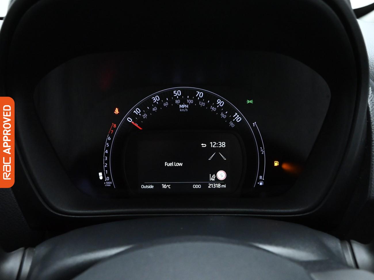 Used Toyota Aygo X 2023 for sale - 76047451: Photo 11