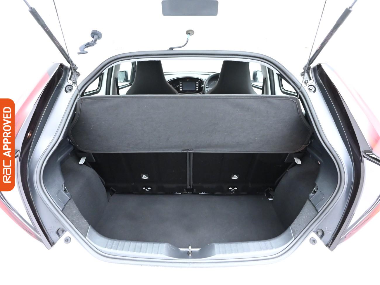 Used Toyota Aygo X 2023 for sale - 76047451: Photo 24