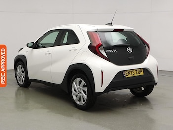 Used Toyota Aygo X 2023 for sale - 76047451: Photo 4