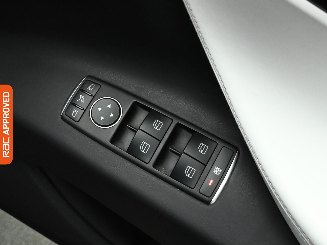 Used Tesla Model X 2017 for sale - 77764404: Photo 36