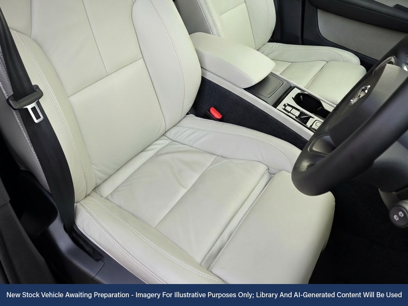 Used Volvo XC40 2023 for sale - 77728711: Photo 3