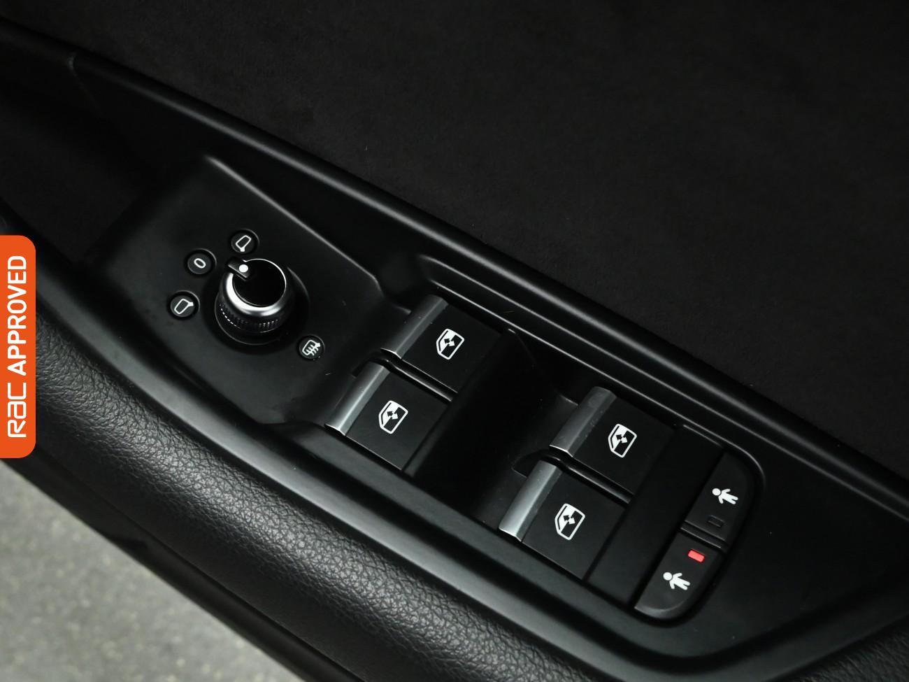 Used Audi A4 2017 for sale - 77236018: Photo 26