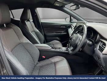 Used Toyota C-HR 2018 for sale - 77812554: Photo