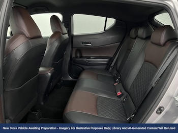 Used Toyota C-HR 2018 for sale - 77812554: Photo