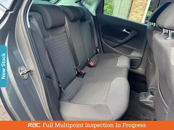 Used Volkswagen Polo 2016 for sale - 75944808: Photo