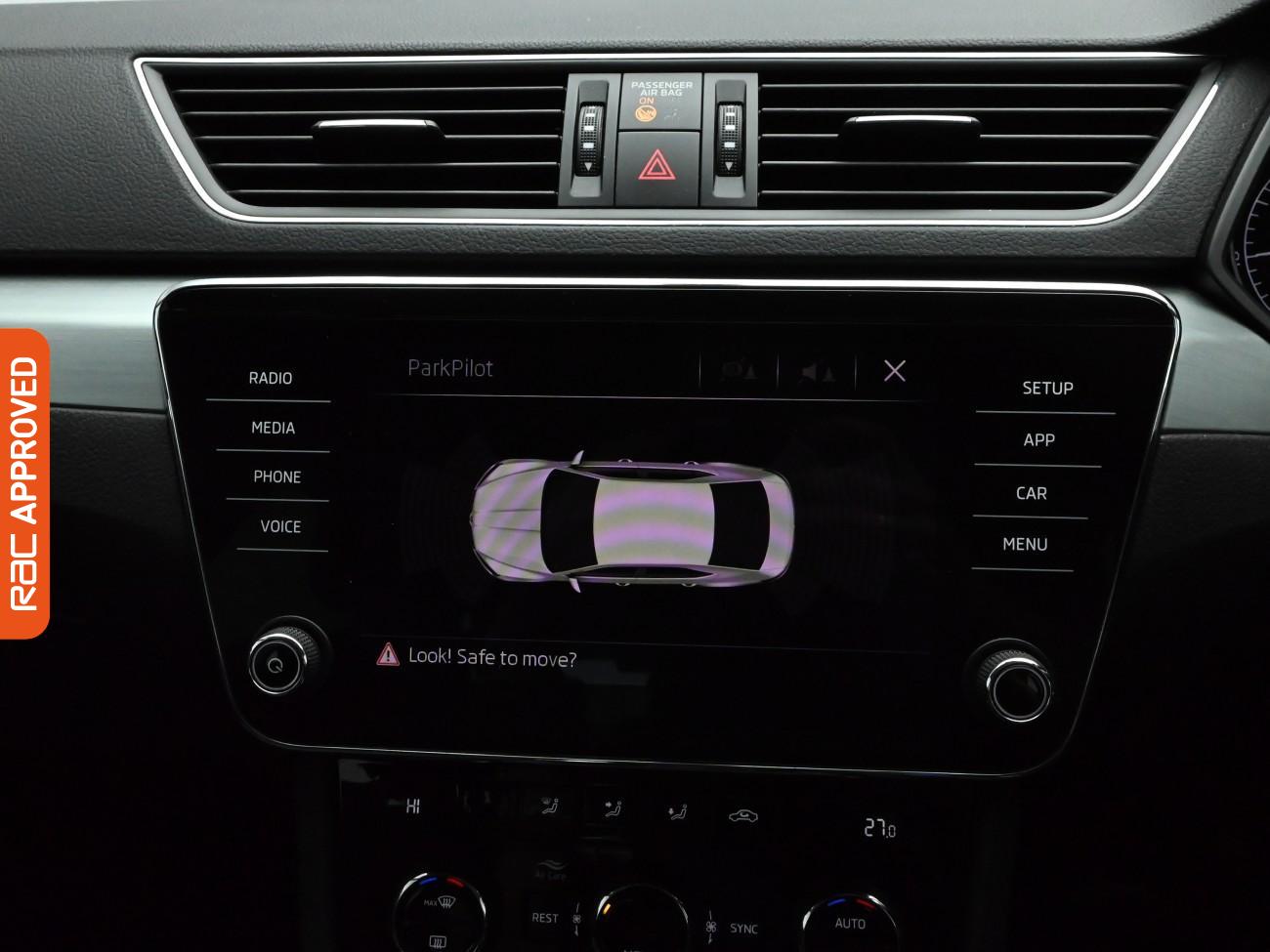 Used Skoda Superb 2019 for sale - 76732560: Photo 11