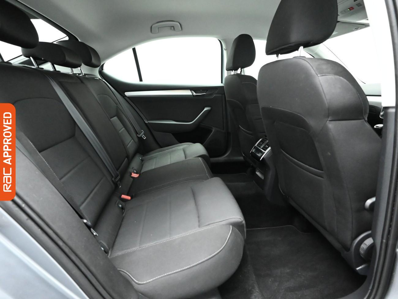 Used Skoda Superb 2019 for sale - 76732560: Photo 13