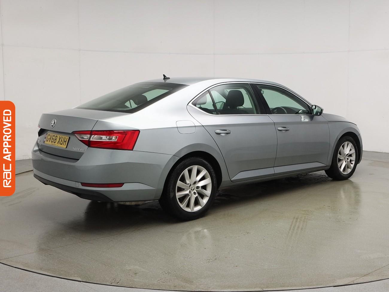 Used Skoda Superb 2019 for sale - 76732560: Photo 31