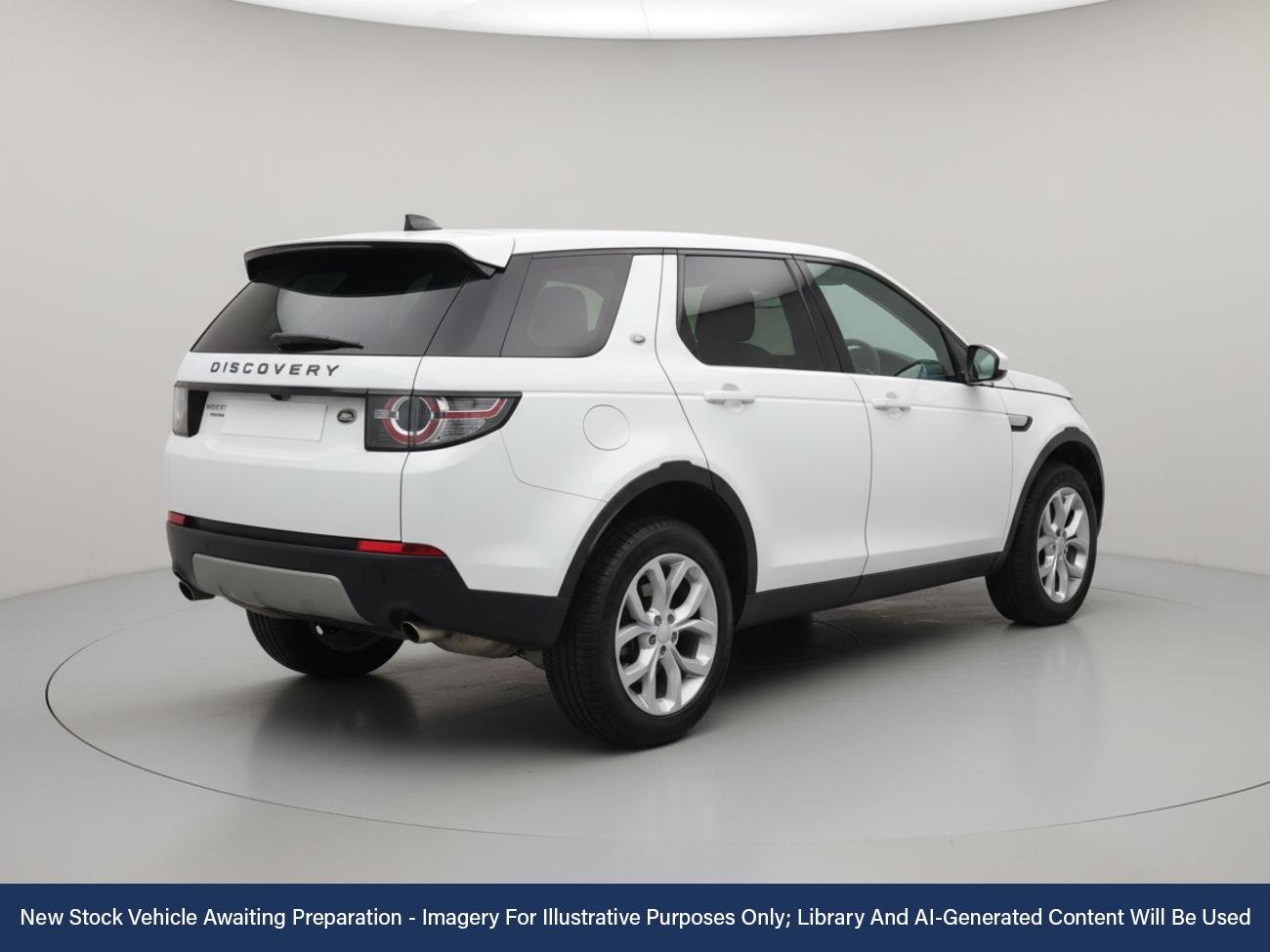 Used Land Rover Discovery Sport 2018 for sale - 77477202: Photo 2