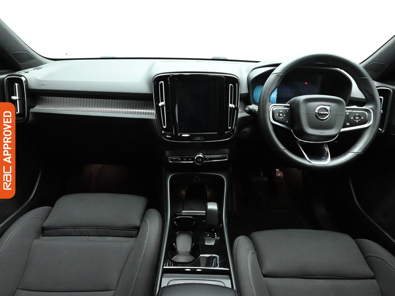 Used Volvo XC40 2022 for sale - 77211538: Photo 2
