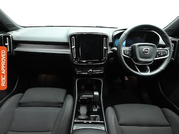 Used Volvo XC40 2022 for sale - 77211538: Photo