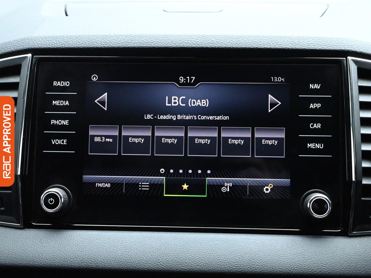 Used Skoda Karoq 2021 for sale - 76230707: Photo 14