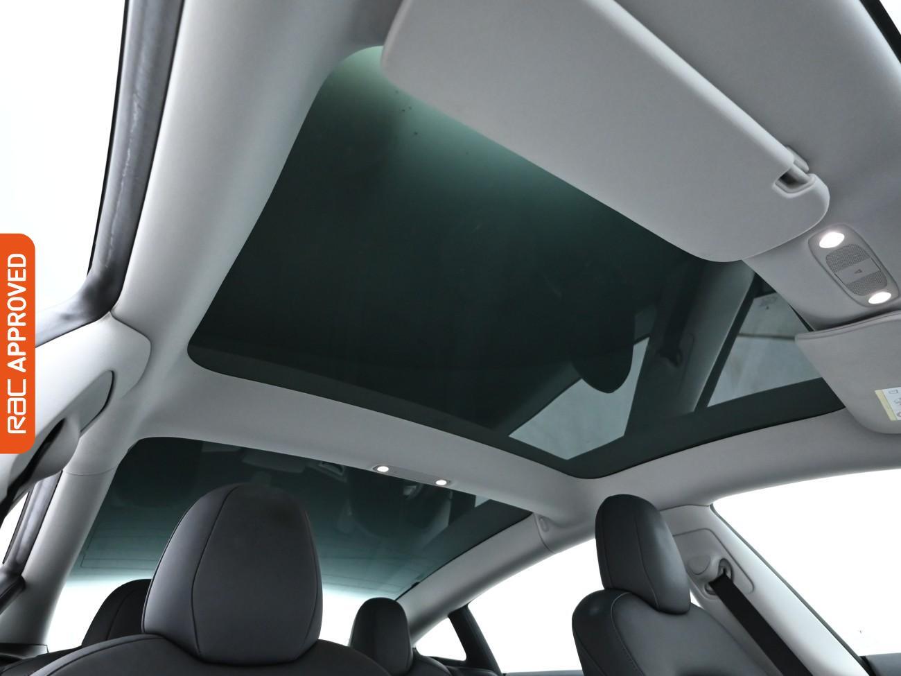 Used Tesla Model 3 2021 for sale - 76253308: Photo 3