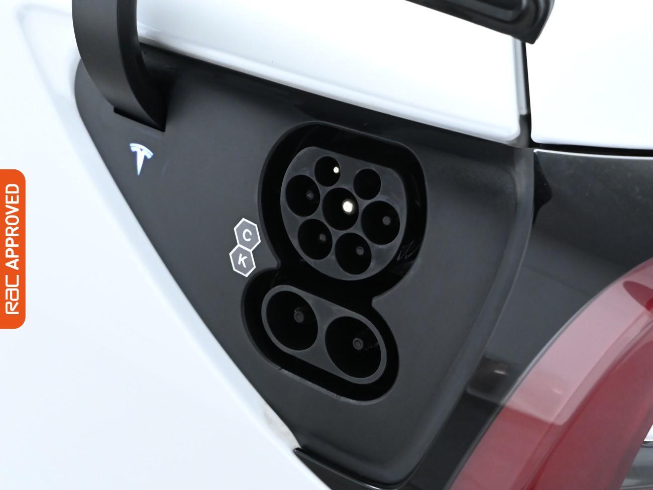 Used Tesla Model 3 2021 for sale - 76253308: Photo 31