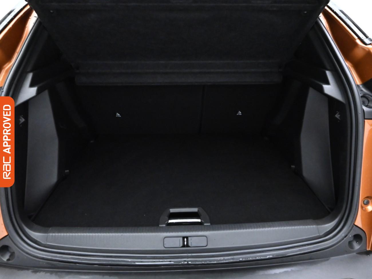 Used Peugeot 2008 2020 for sale - 76311136: Photo 13