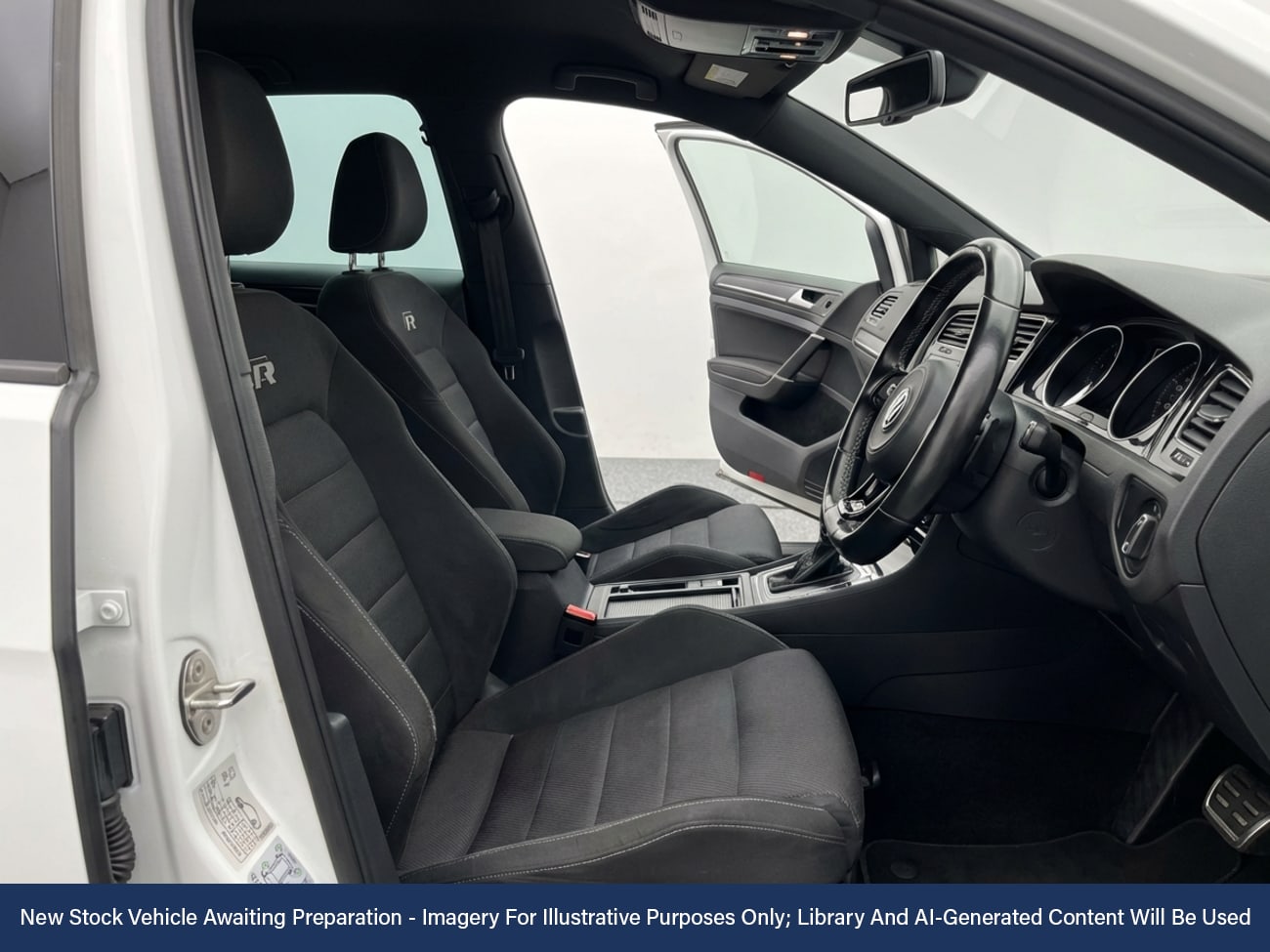 Used Volkswagen Golf 2019 for sale - 77477191: Photo 3