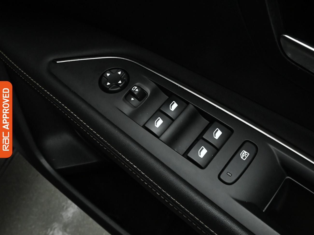 Used Peugeot 3008 2020 for sale - 77520342: Photo 27