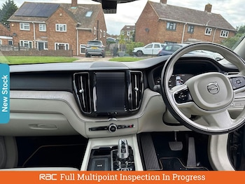 Used Volvo XC60 2018 for sale - 75454165: Photo