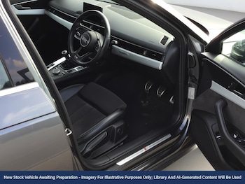 Used Audi A4 2019 for sale - 76445566: Photo