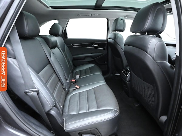 Used Kia Sorento 2017 for sale - 76272429: Photo 13